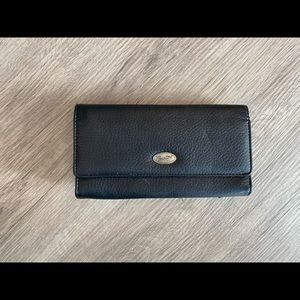 Large Buxton Wallet